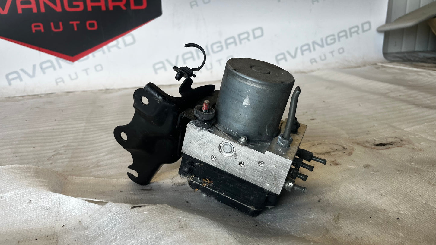 Toyota Verso 11 1.6 АБС