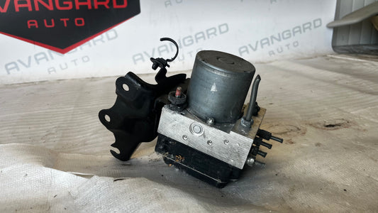 Toyota Verso 11 1.6 АБС