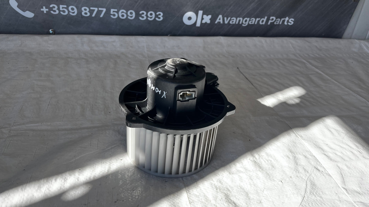 Hyundai i20 вентилатор парно