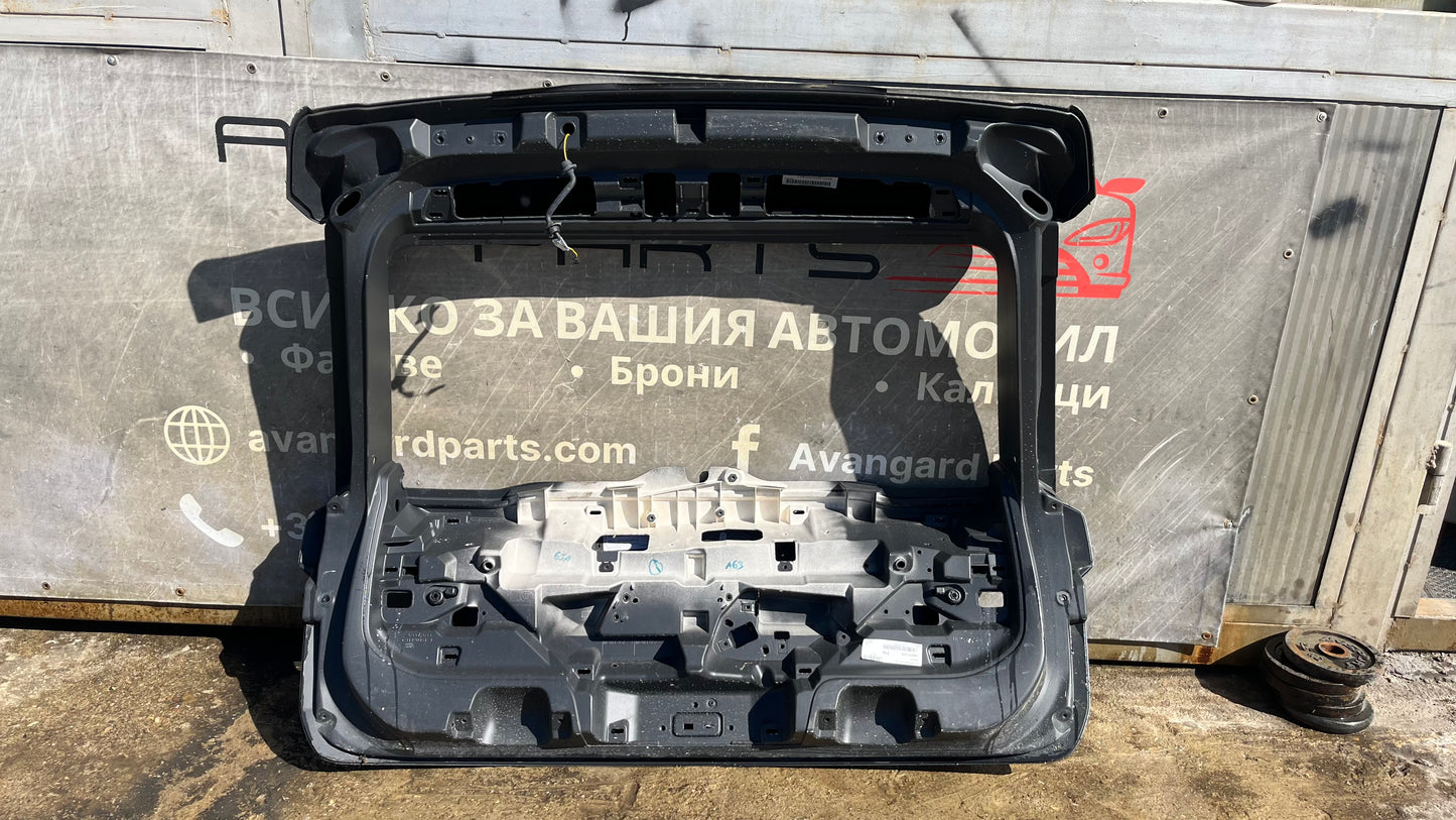 Багажна врата Volvo XC60 2018-
