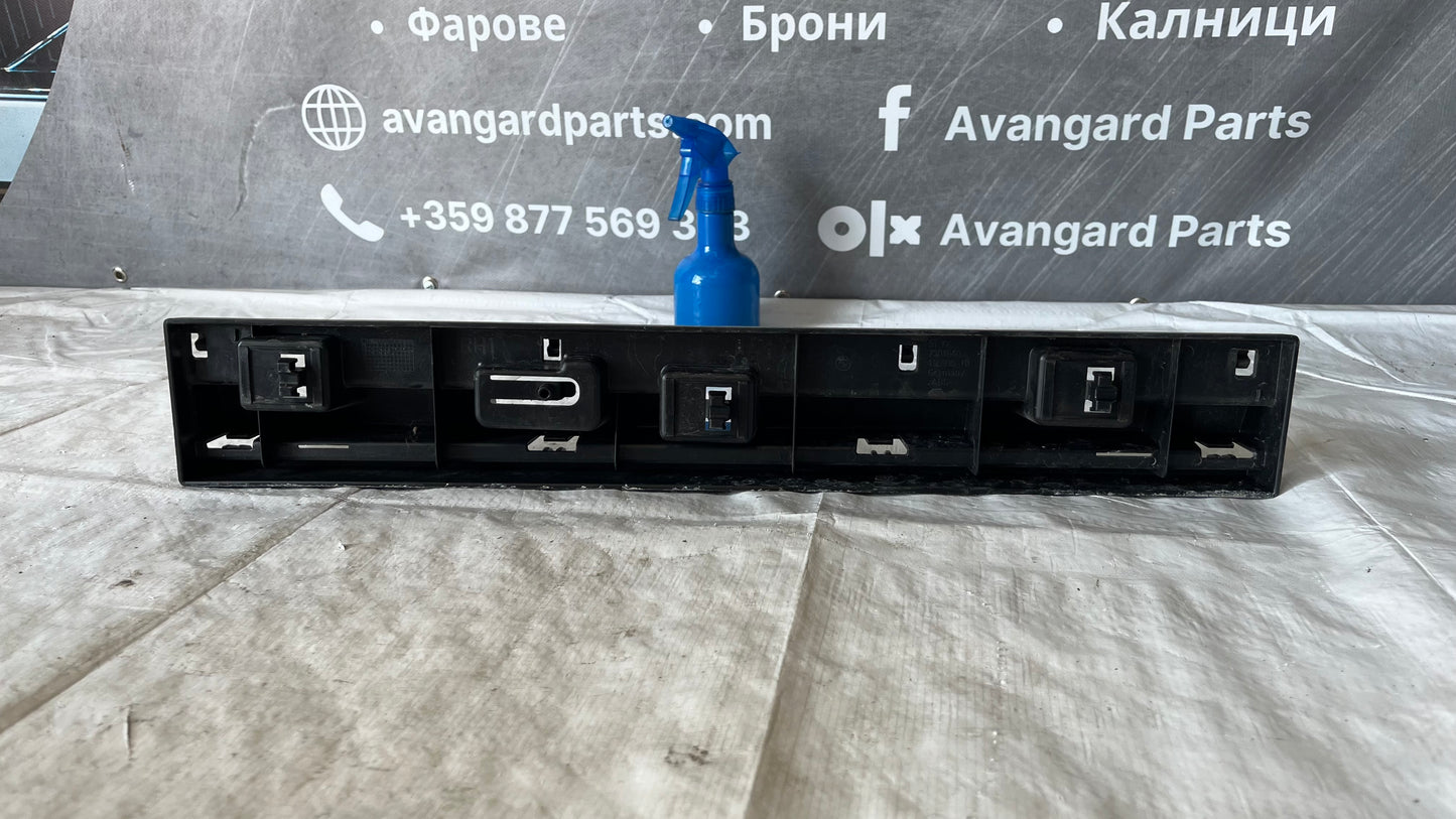 Лайстна от десен праг BMW 2 F45/F46 2014-2021