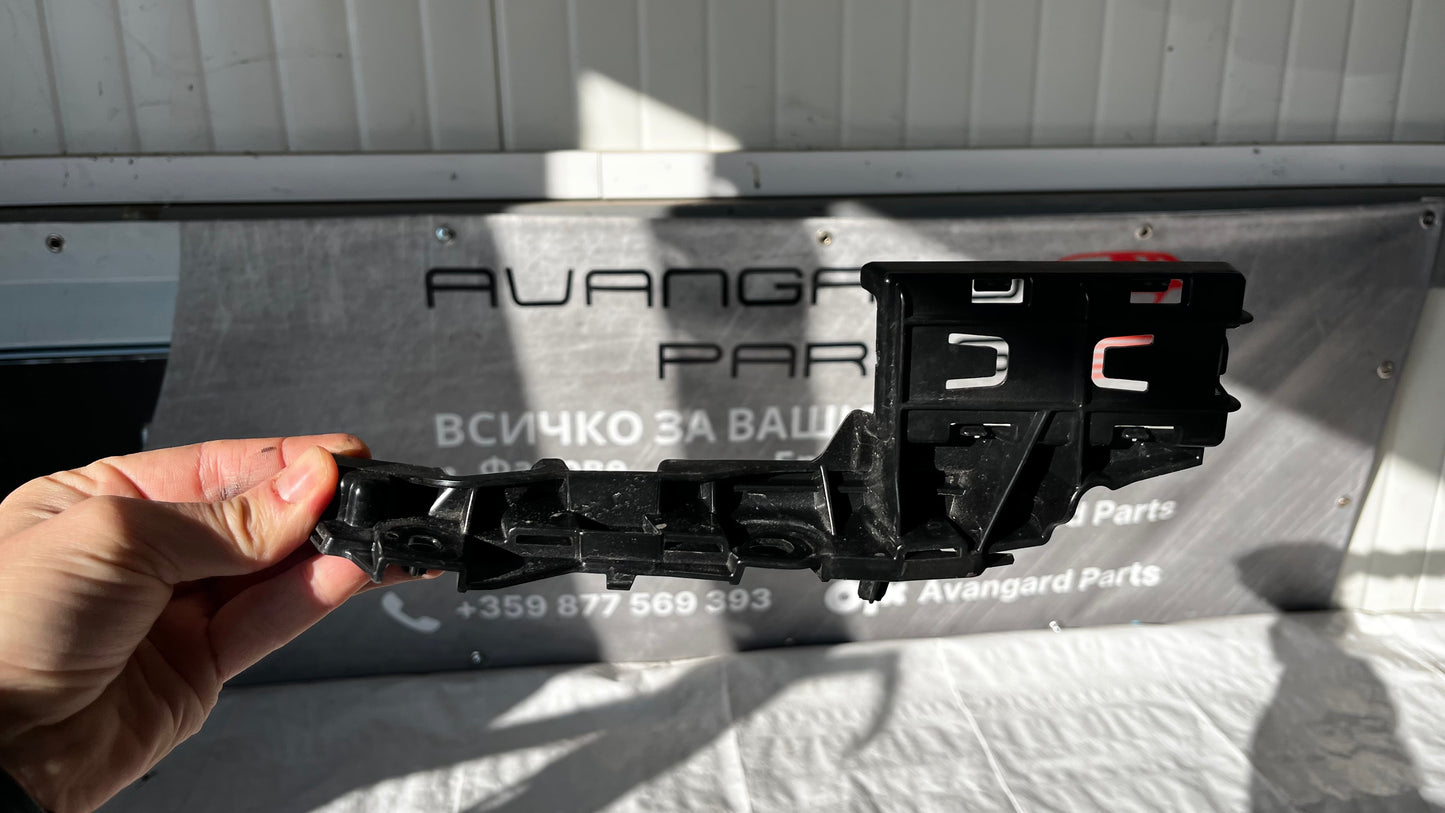 Skoda Octavia 4 преден десен водач на броня