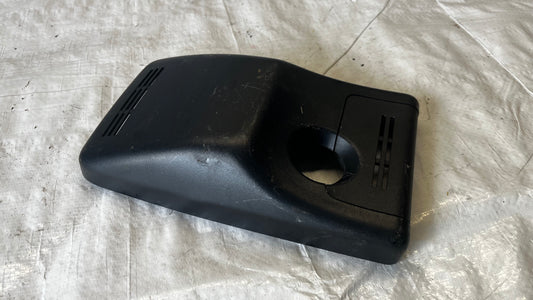 Toyota Yaris 2017- капаче на датчик на стъклото.