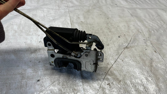 Dacia Duster 1 задна дясна брава