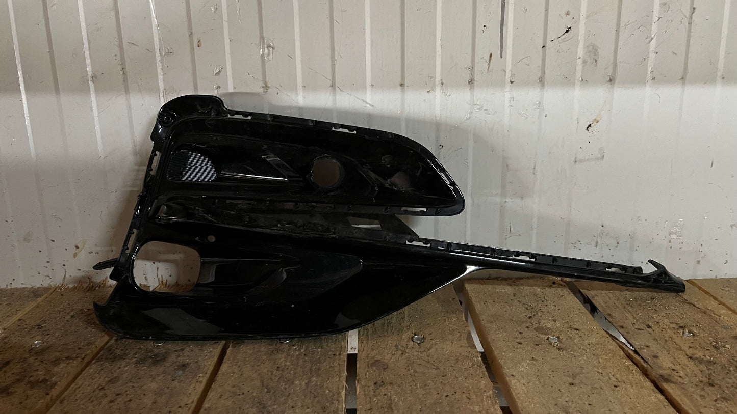 Решетка на десен халоген Ford Kuga 3