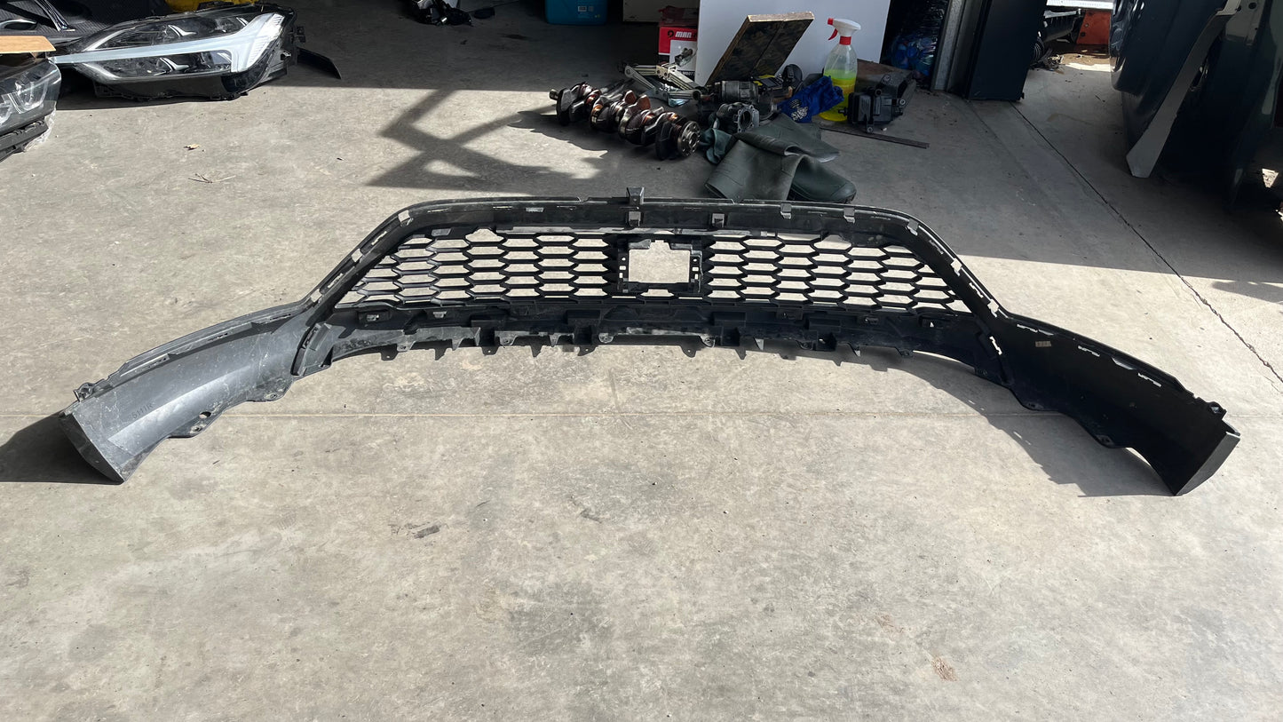 Dacia Sandero Stepway 21- добавка предна броня