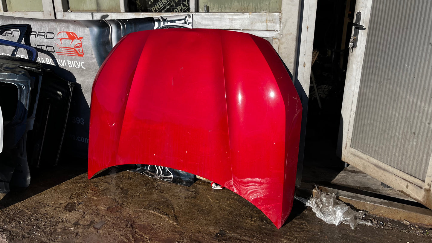 Audi Q4 E-Tron преден капак