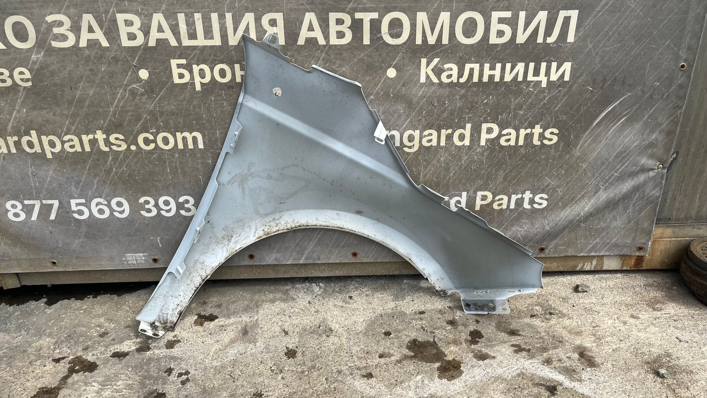 Ляв калник Fiat e500 2021-
