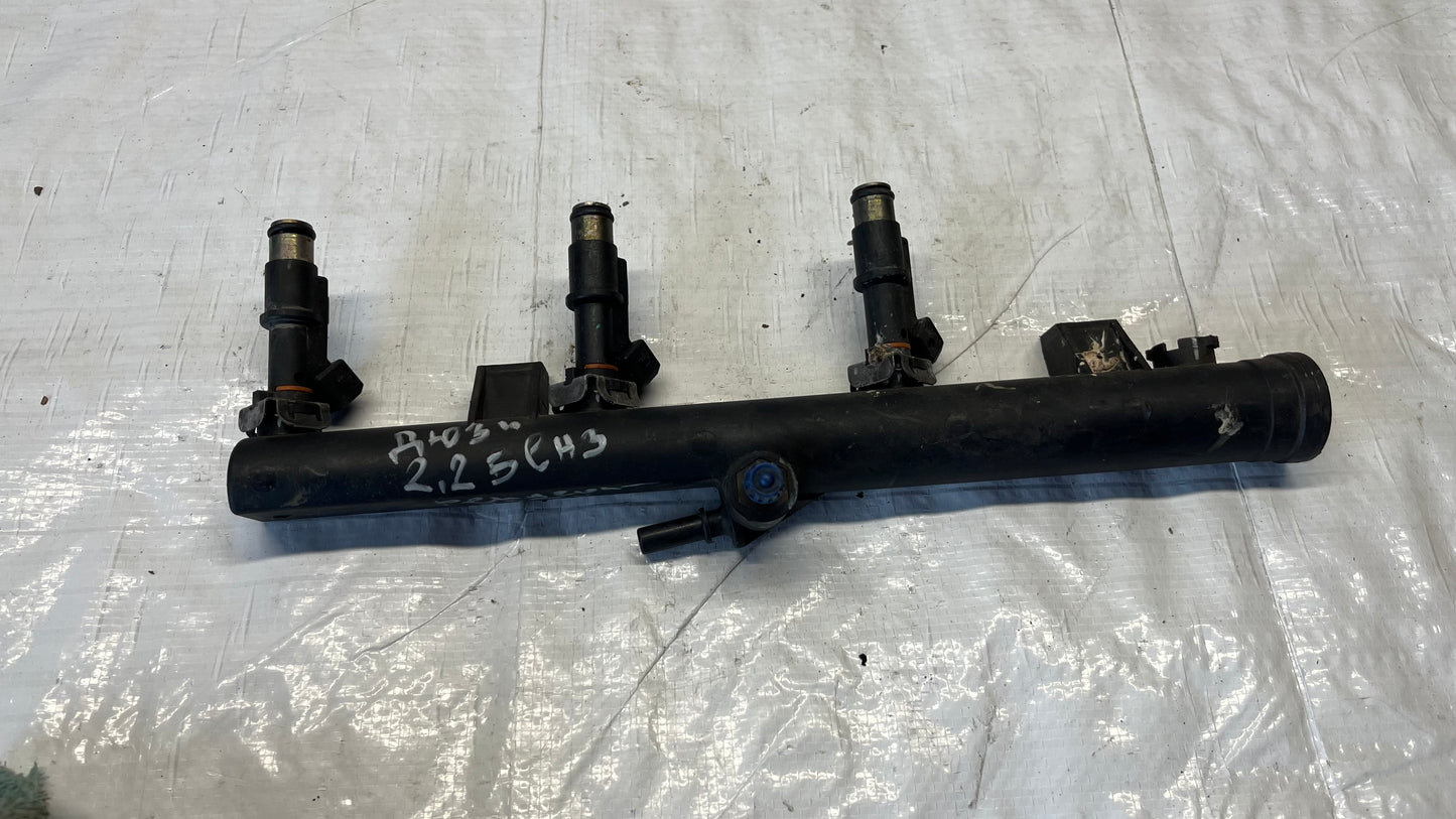 Citroen Picasso 2.0 бензин горивна рейка с дюзи