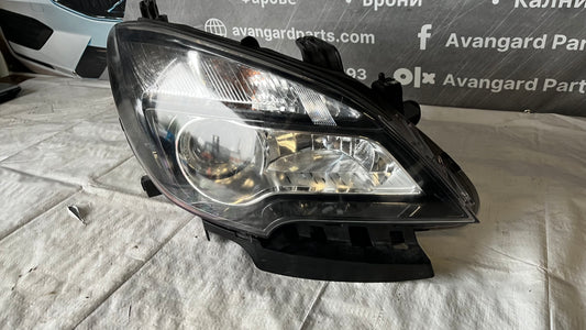 Десен фар Opel Mokka 2013-