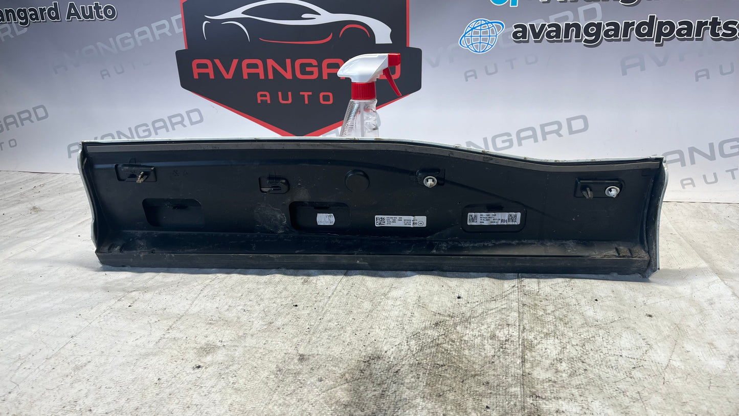 Audi Q5 2 декоративна лайстна на задна дясна врата