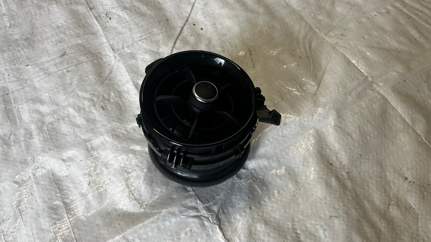 Toyota Yaris 3 духалка