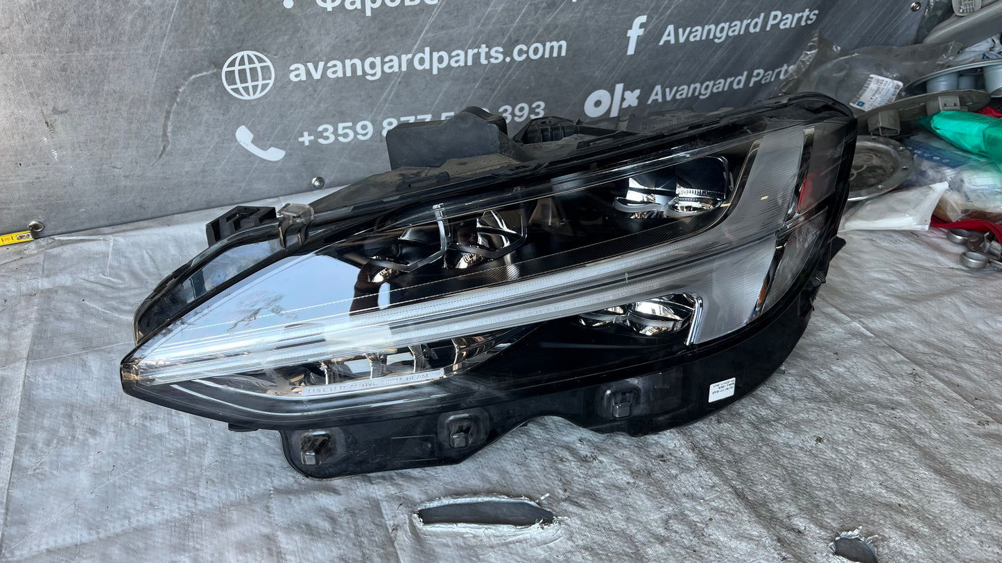 Volvo S90/V90 ляв фар