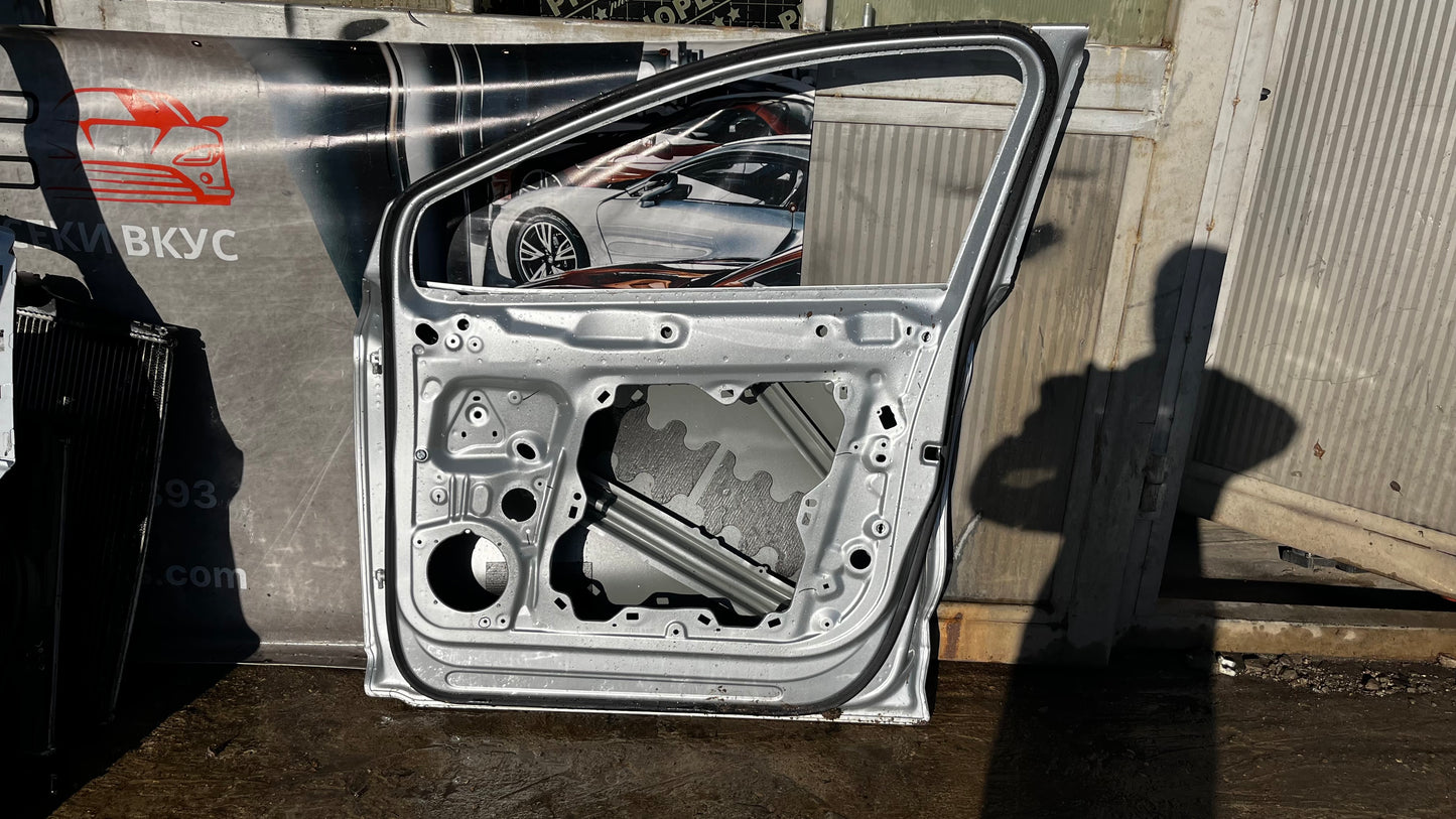 Предна дясна врата Skoda Enyaq 2020-