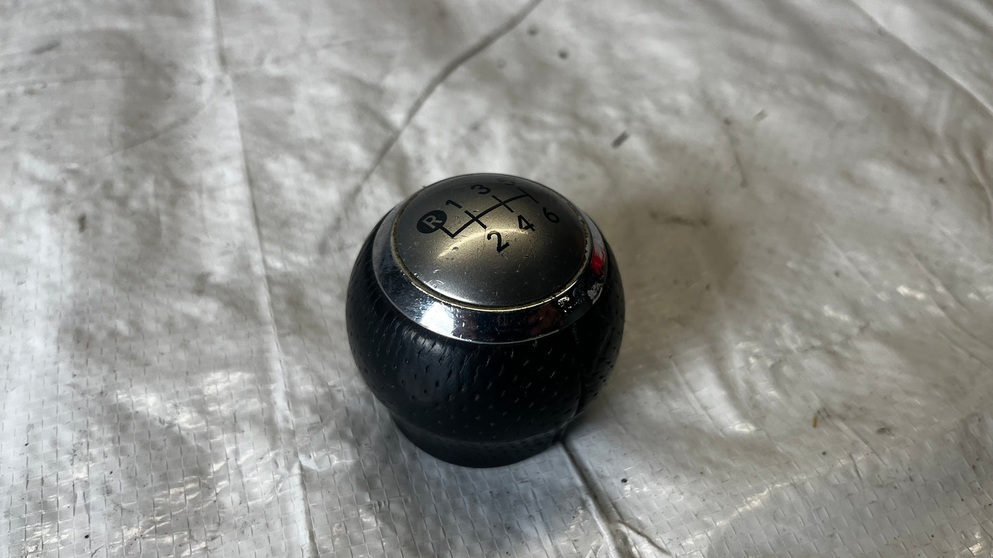 Toyota Auris топка за скоростен лост