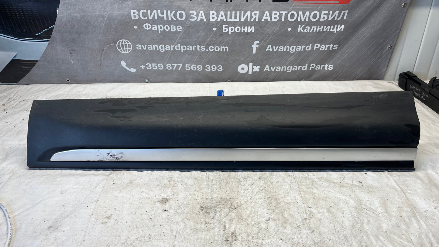 Range Rover Evoque декоративна лайстна задна дясна врата