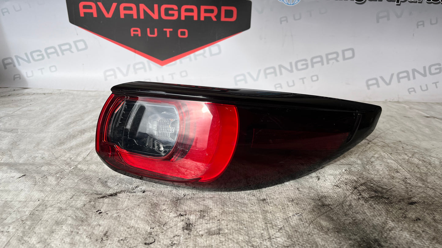 Mazda CX5 22- десен стоп