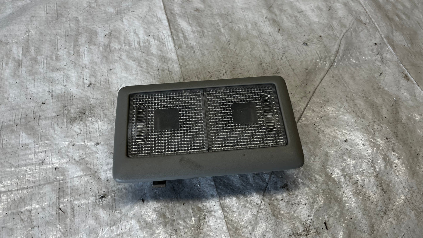 Suzuki SX4 плафон