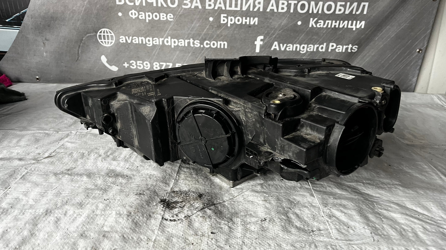 Audi A3 8V десен фар