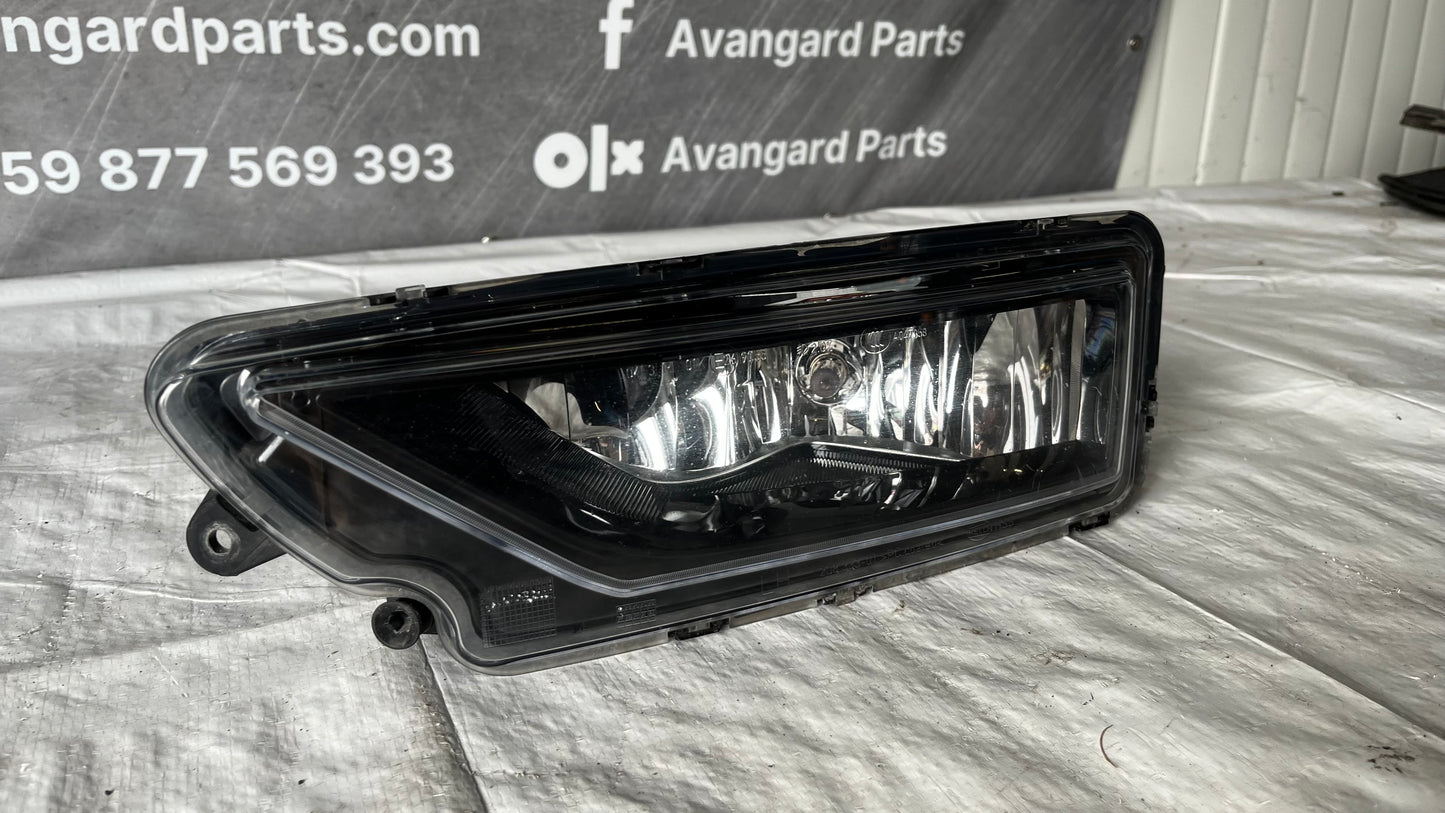 Ляв халоген Volkswagen Amarok 2016-