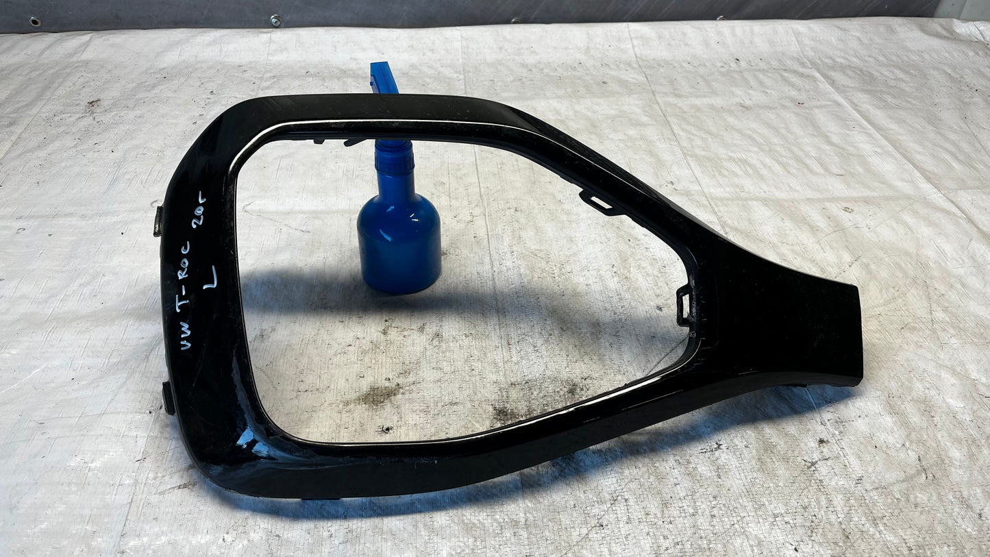 Volkswagen T-Roc лява лайстна на халоген