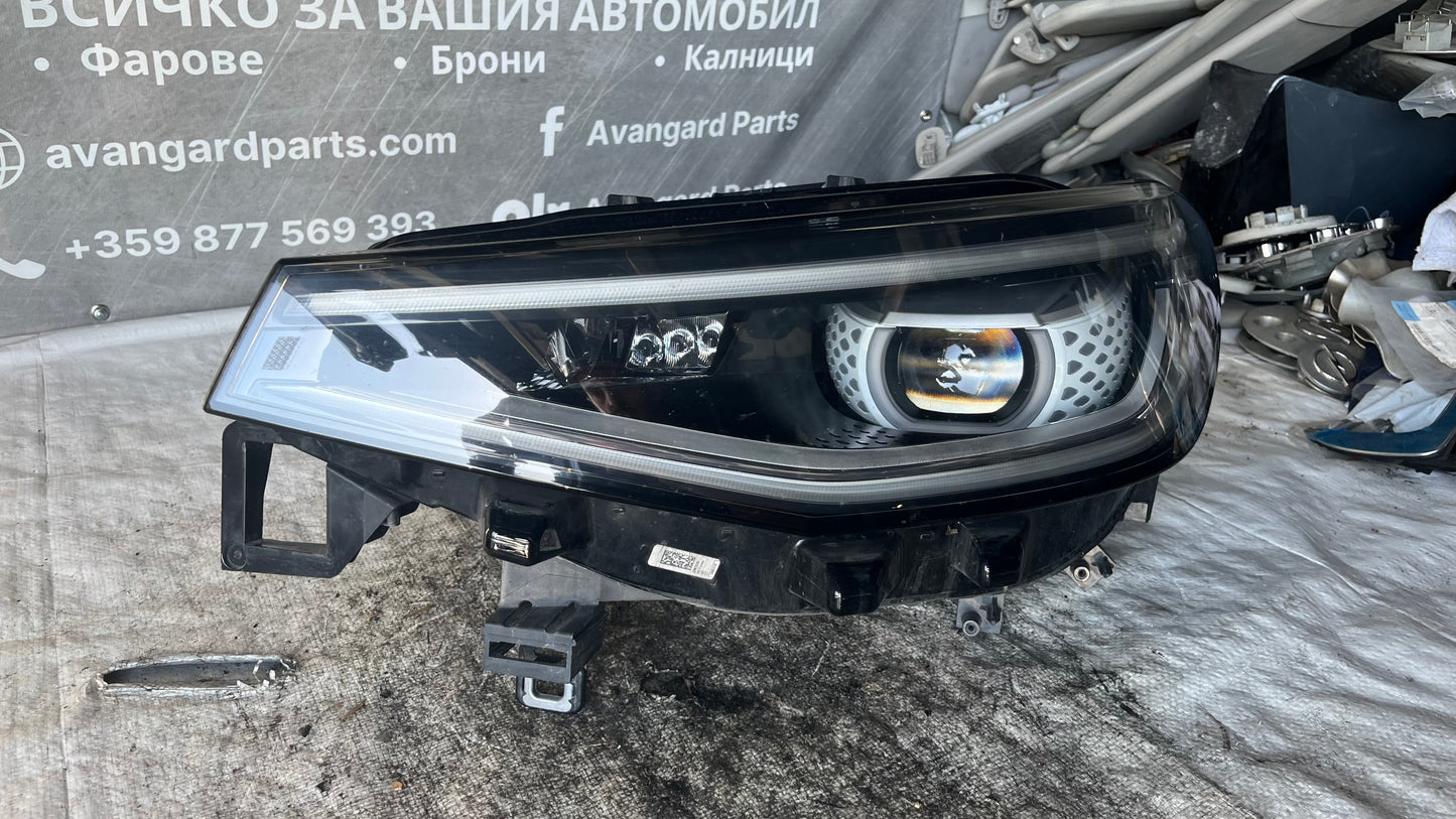 Volkswagen ID4 2020- ляв фар