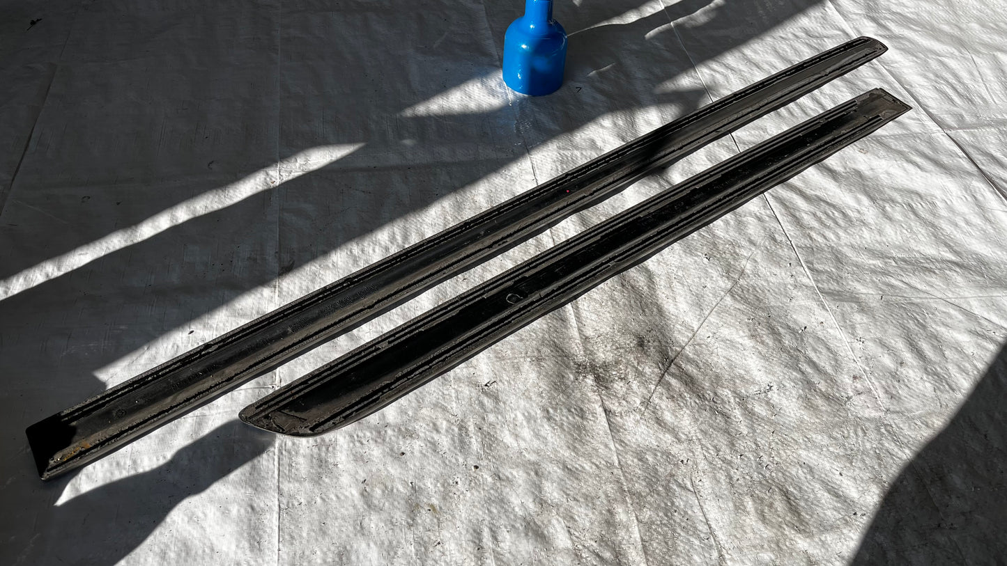 Toyota Corolla E120/E130 декоративни лайстни на врата десни