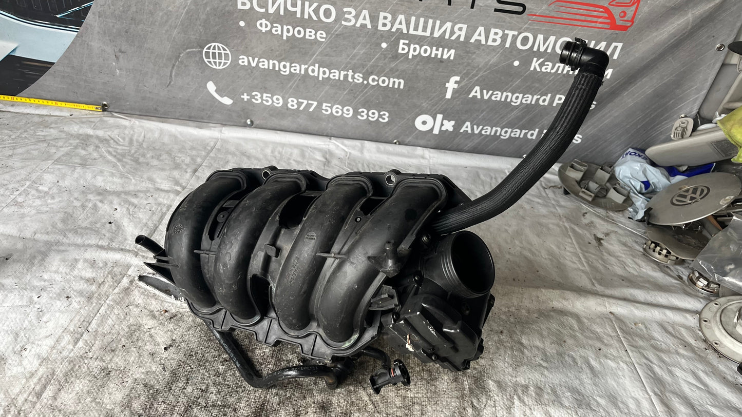 Peugeot 207 1.4 колектор