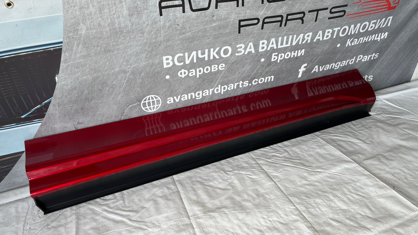Декоративна лайстна за предна дясна врата Mitsubishi Eclipse Cross 2022-