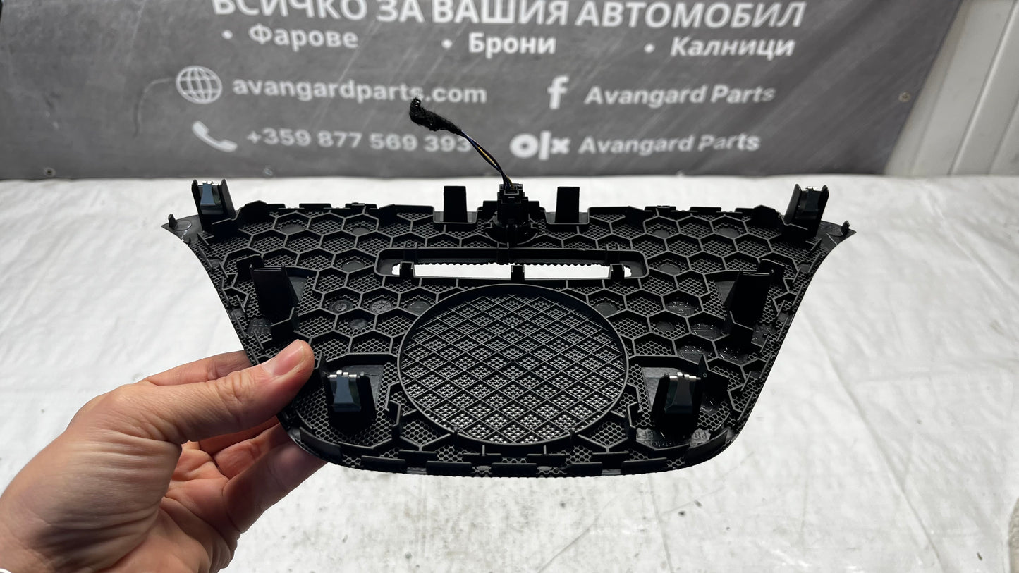 Mercedes GLC C218 решетка среден говорител