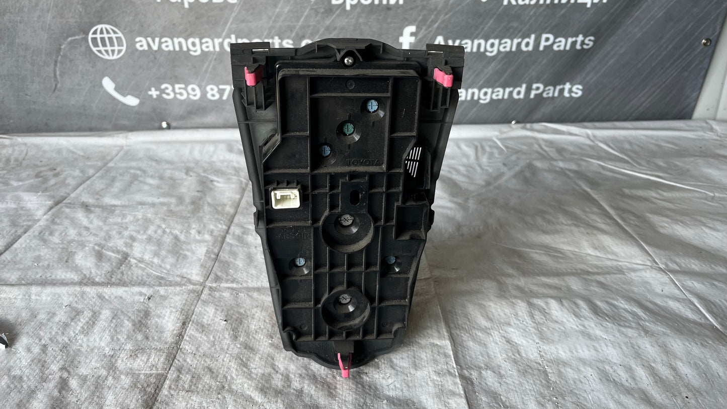 Панел за климатик Toyota Yaris 2005-2013