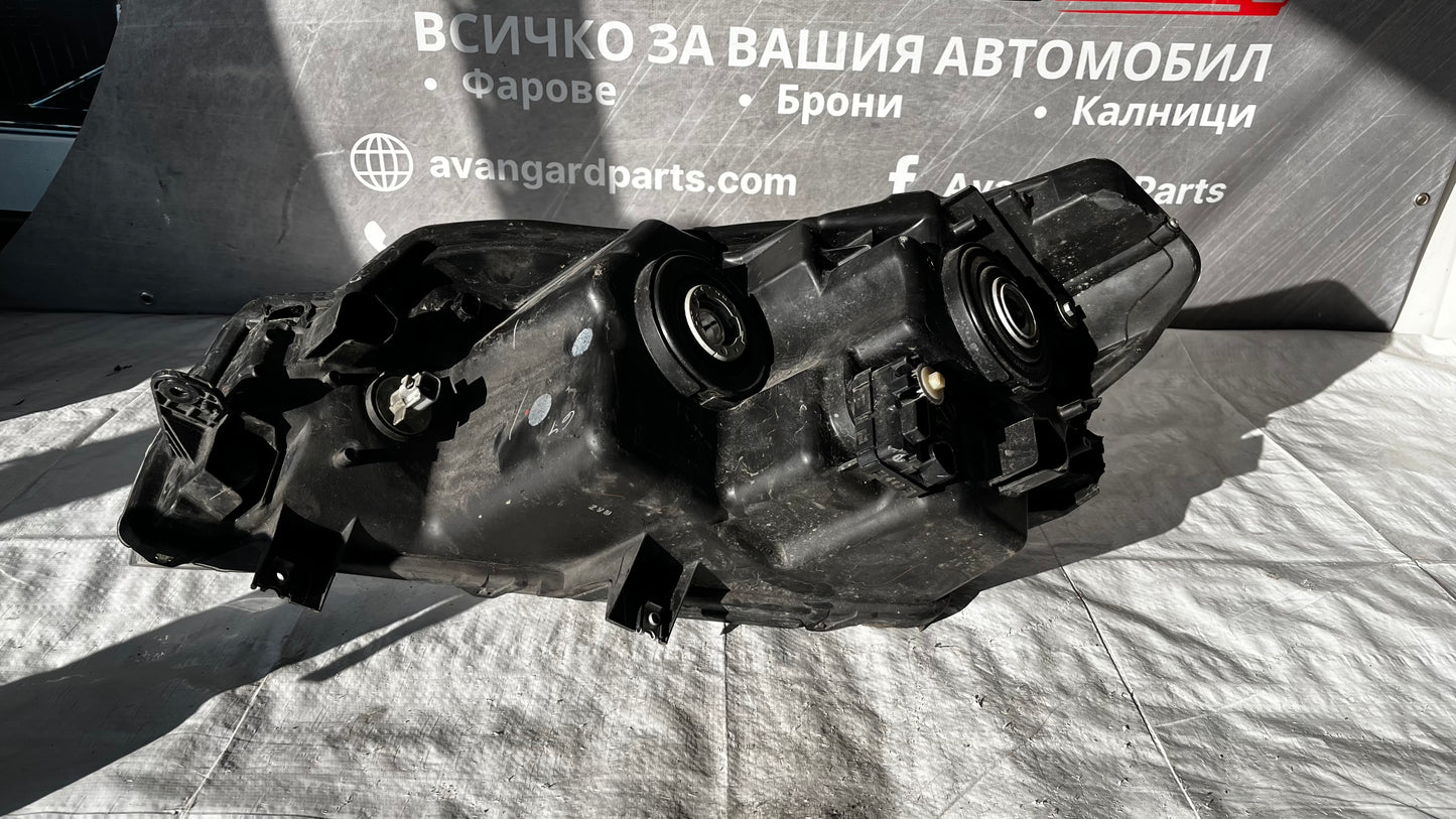 Suzuki Vitara 15- десен фар