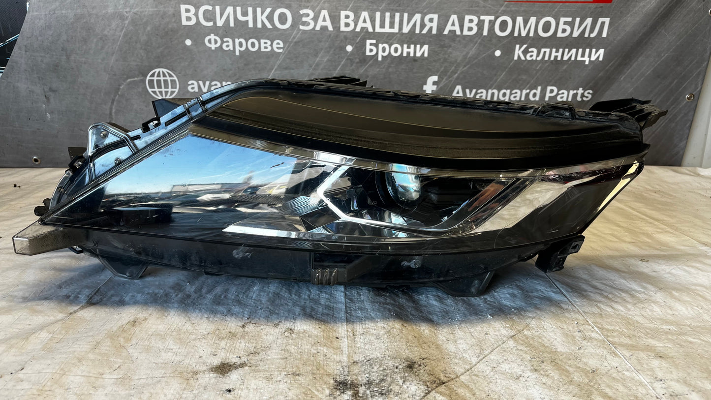 Ляв фар за Mitsubishi L200 2019-