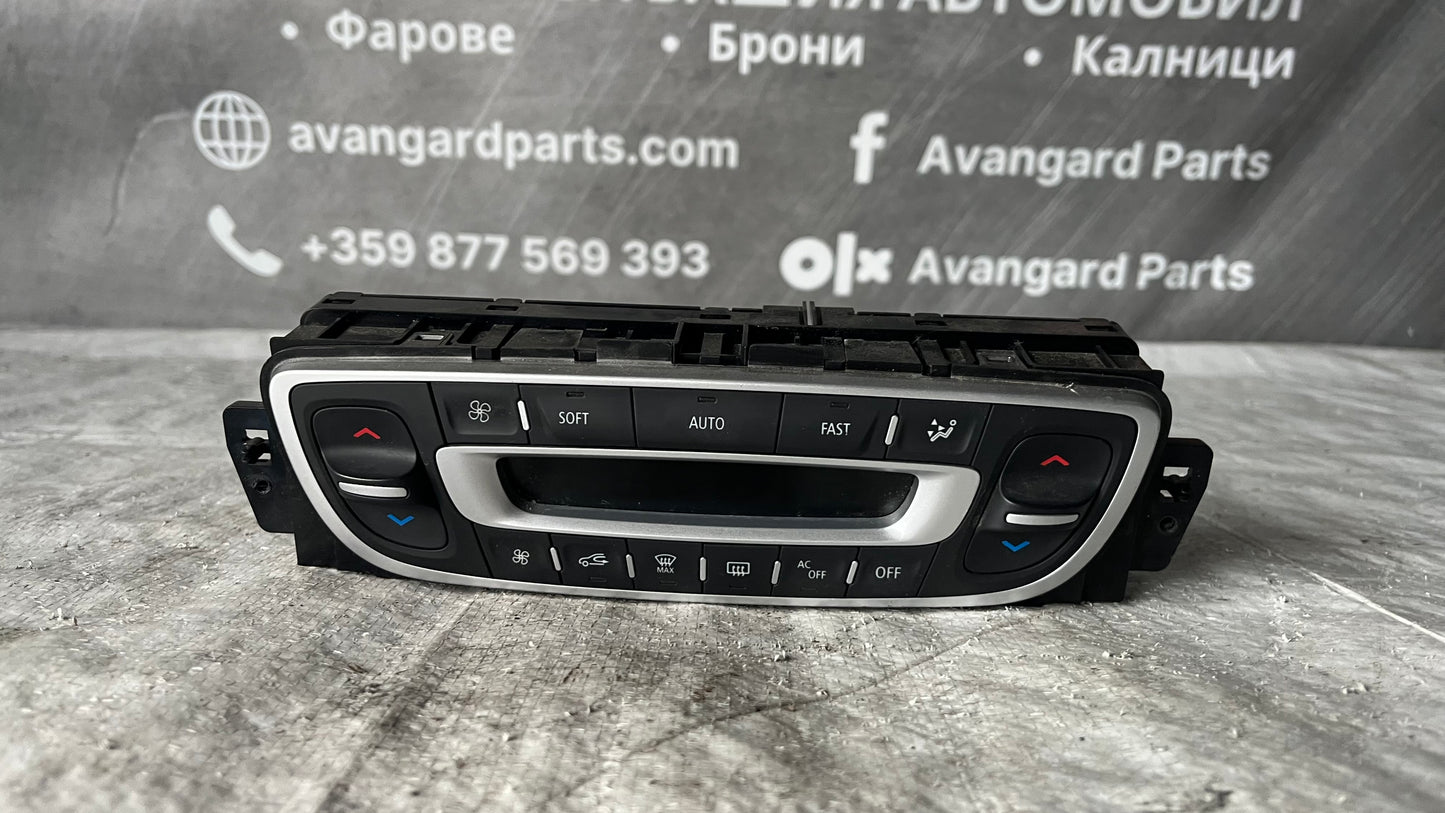 Renault Megane 08- панел климатроник
