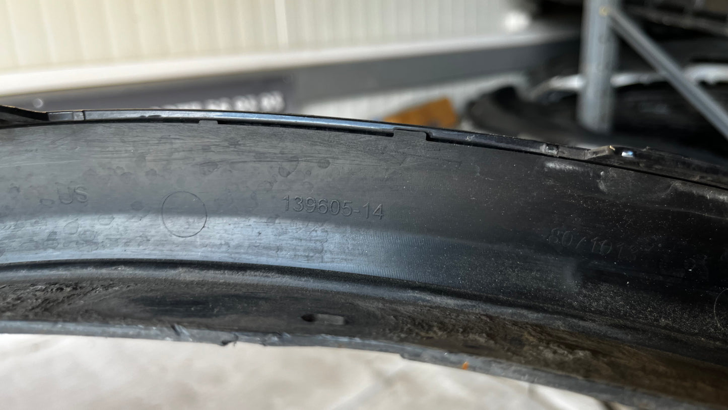 BMW X4 G02 вежда задна лява