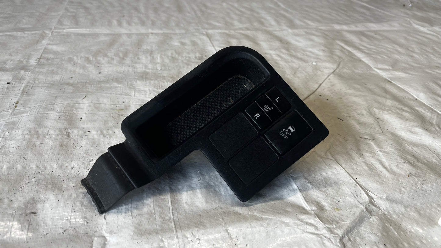 Toyota Yaris 3 ESP бутон и жабка