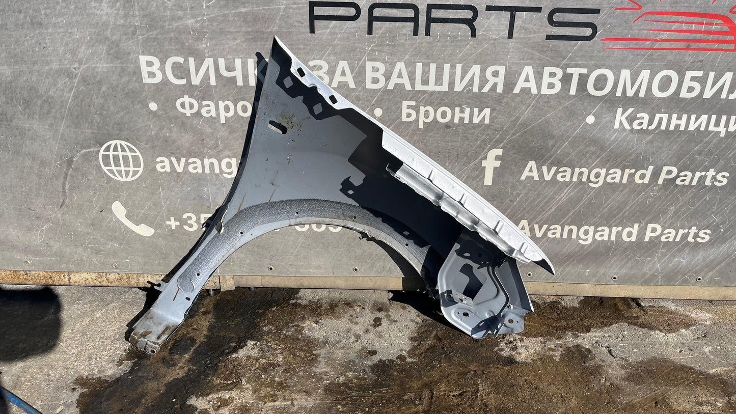 Ляв калник Dacia Sandero 2012-