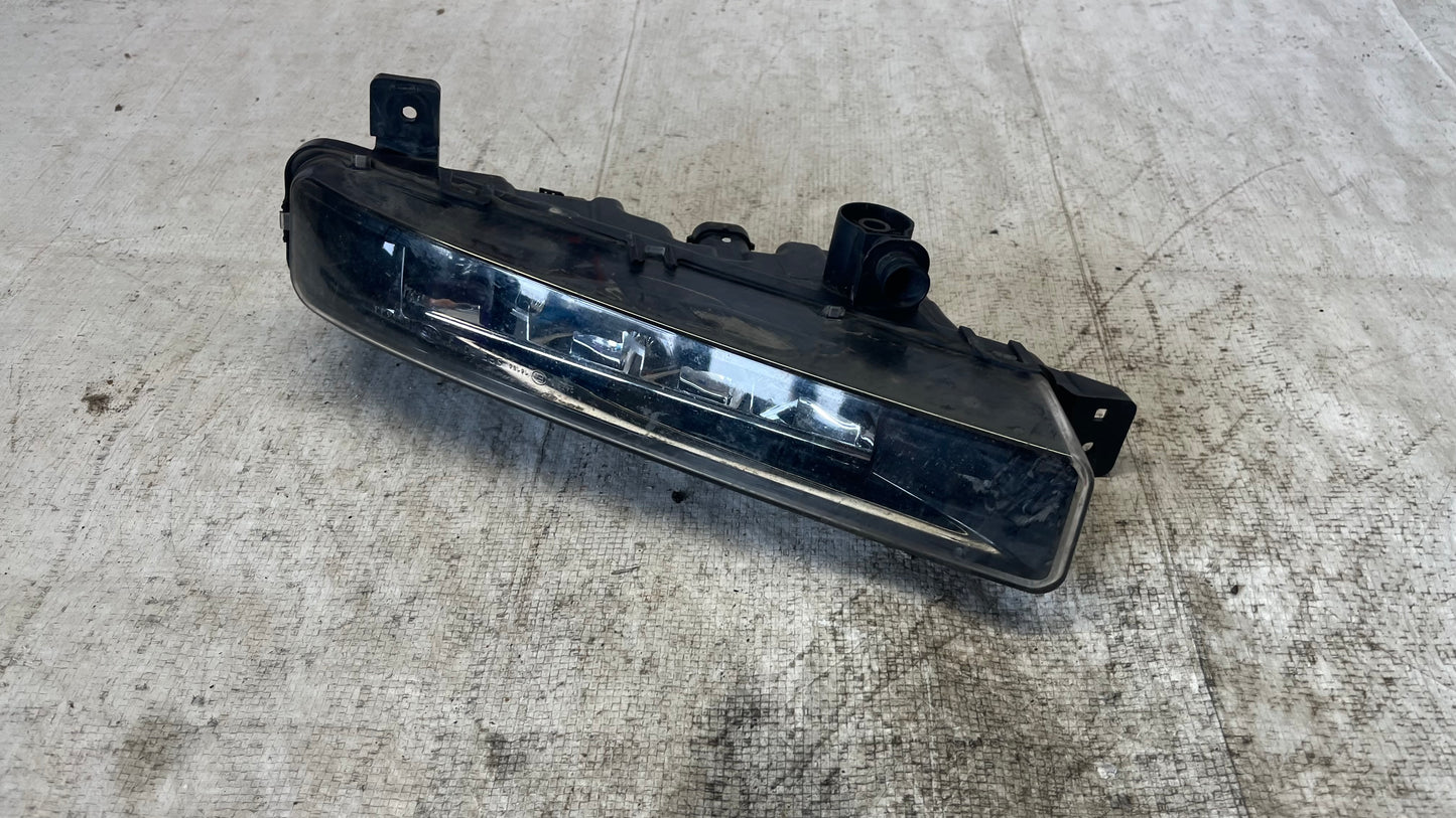 Bmw 5 G30 ляв халоген