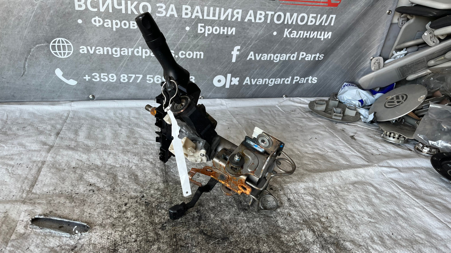 Toyota Auris кормилна рейка с лостчета