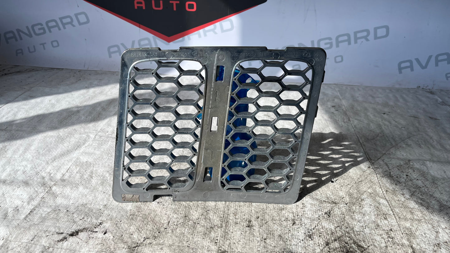 Jeep Grand Cherokee 14- малки решетки предни