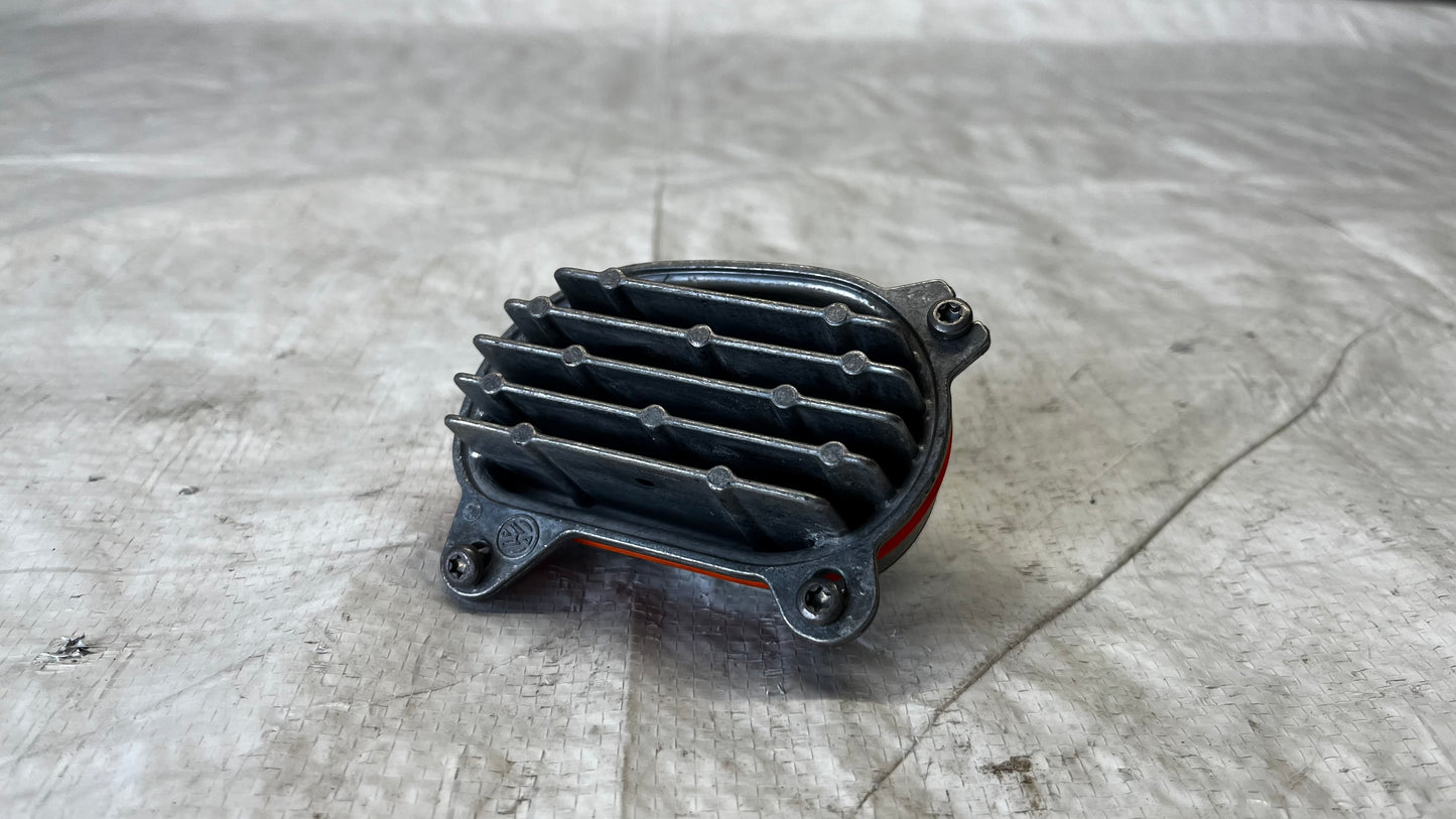 Volkswagen ID4 баласт за фар