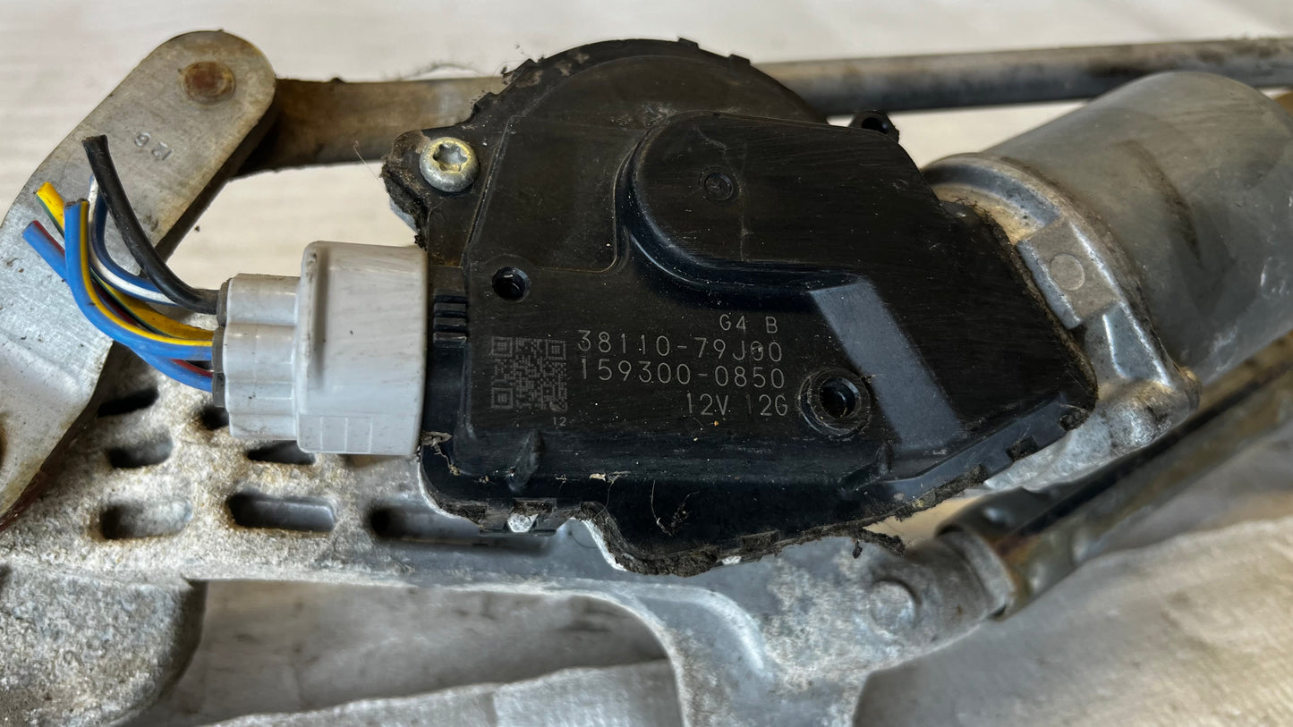 Suzuki Sx4 механизъм предни чистачки