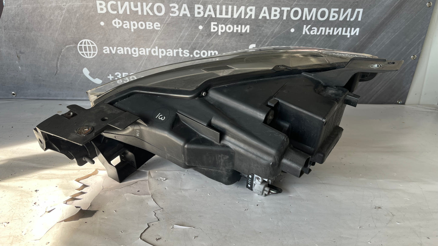 Десен фар Mazda CX3 2014-