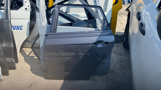 Задна лява врата Volkswagen Polo 4