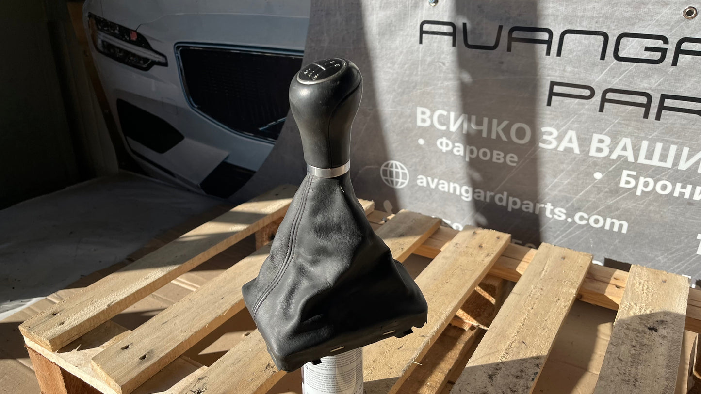 Скоростен лост Audi A4 B8 2009-2016