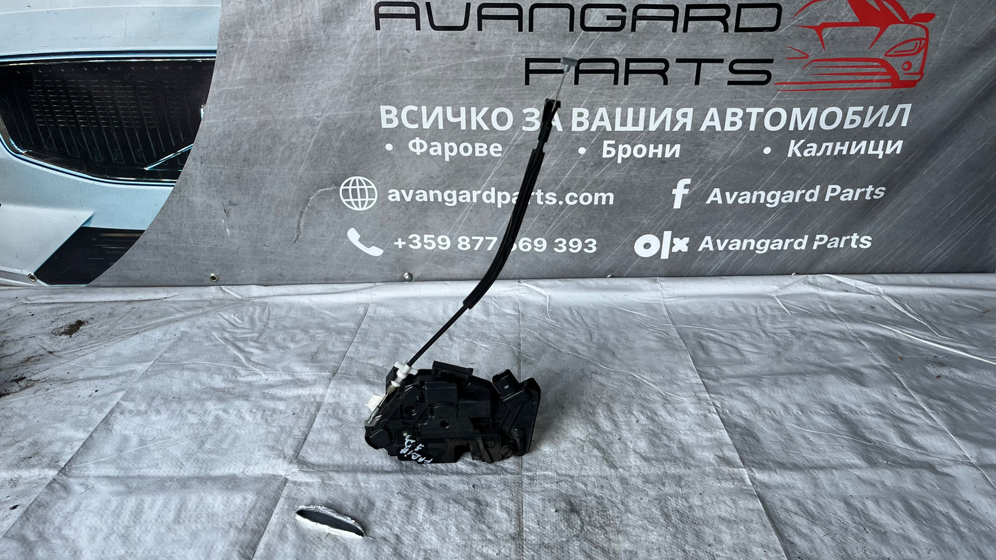 Брава отзад в дясно Volkswagen Amarok 2010-