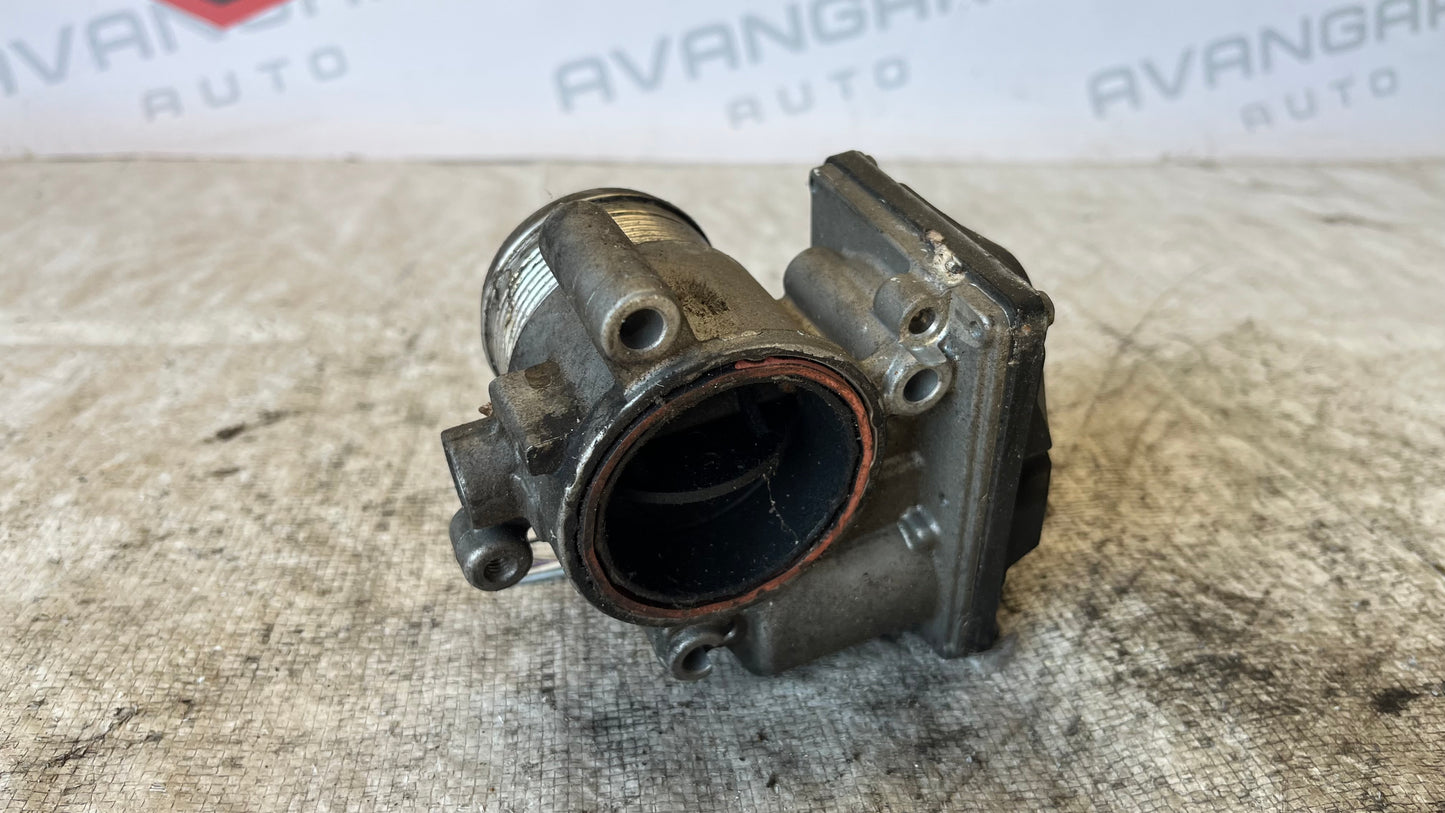 Volkswagen Passat CC 2.0 TDi дросел