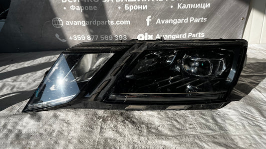 Skoda Octavia 3 ляв фар