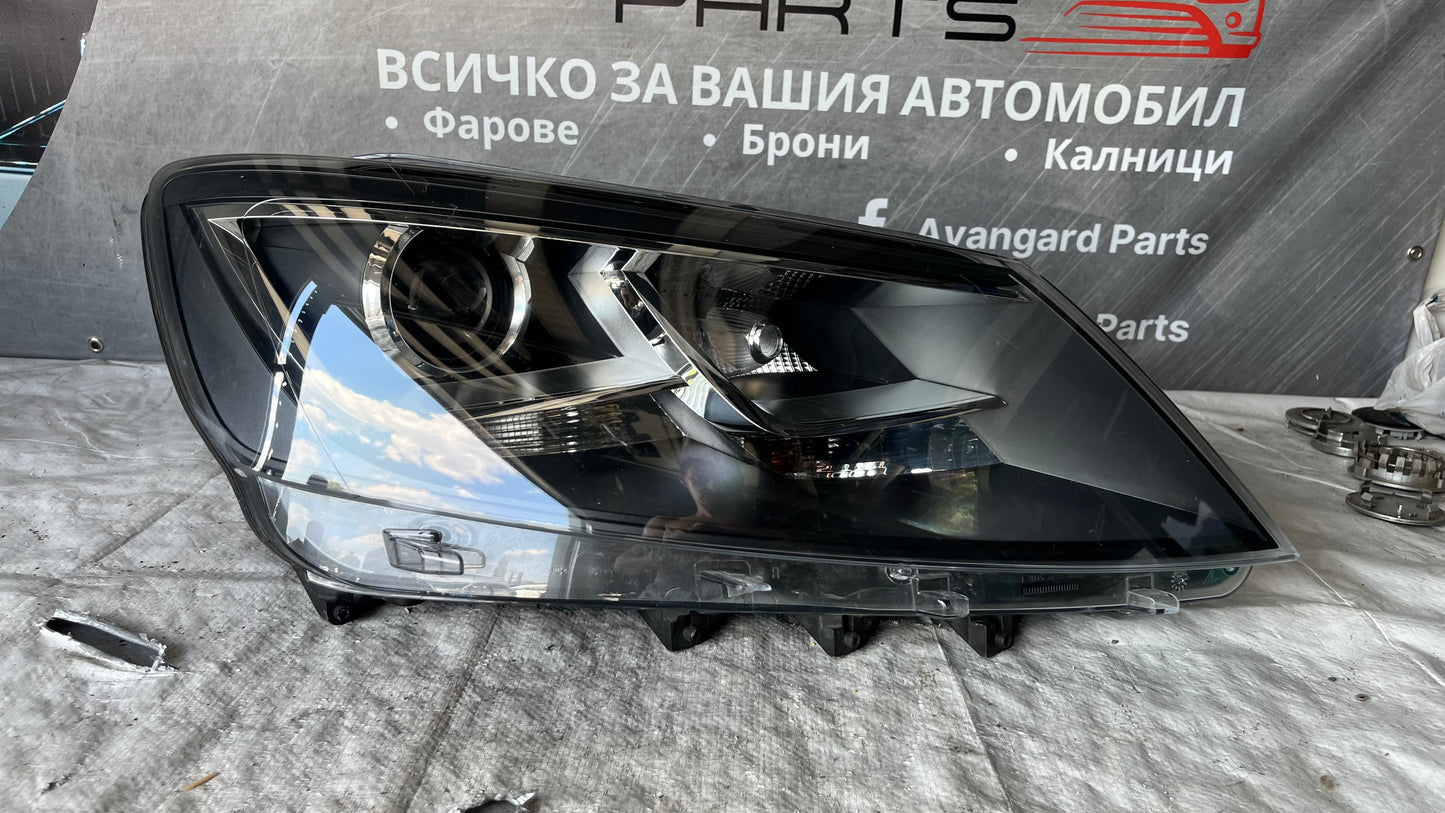 Десен фар Seat Alhambra