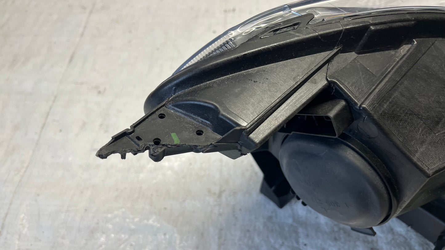 Fiat Scudo ляв фар